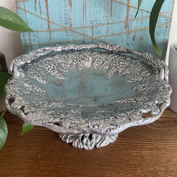 VTG ARTHUR COURT 1996 Pedestal Tray Basket Metal Centerpiece  W/Grapes & Leaves - Picture 6 of 14